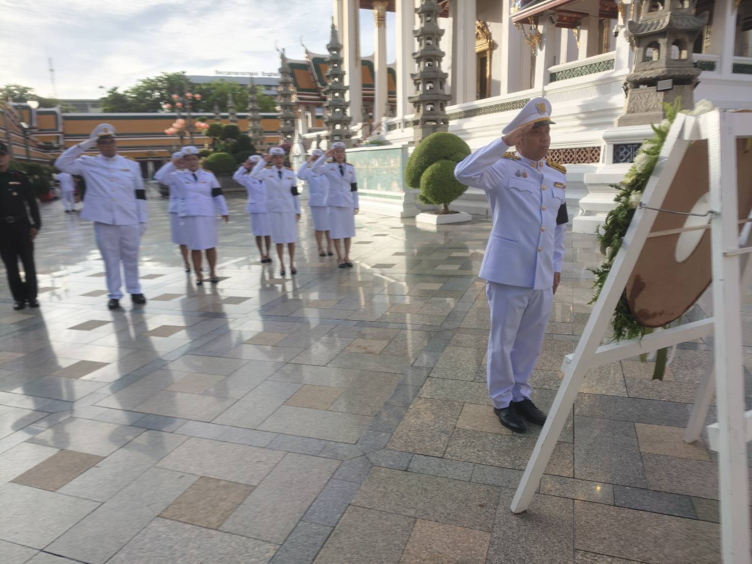 title - ส.ป.ก. ร่วมวางพวงมาลาถวายราชสักการะ พระบาทสมเด็จพระปรเมนทรมหาอานันทมหิดล พระอัฐมรามาธิบดินทร